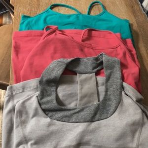 Lot of Lululemon tanks